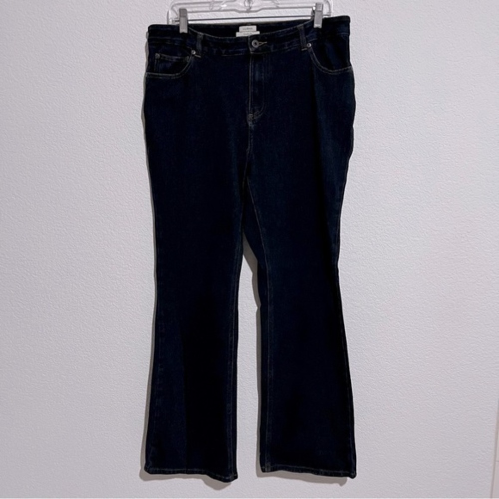 L.L. Bean Dark Wash Classic Fit Stretch Bootcut 5 Pocket Jeans Size 14 MT Tall